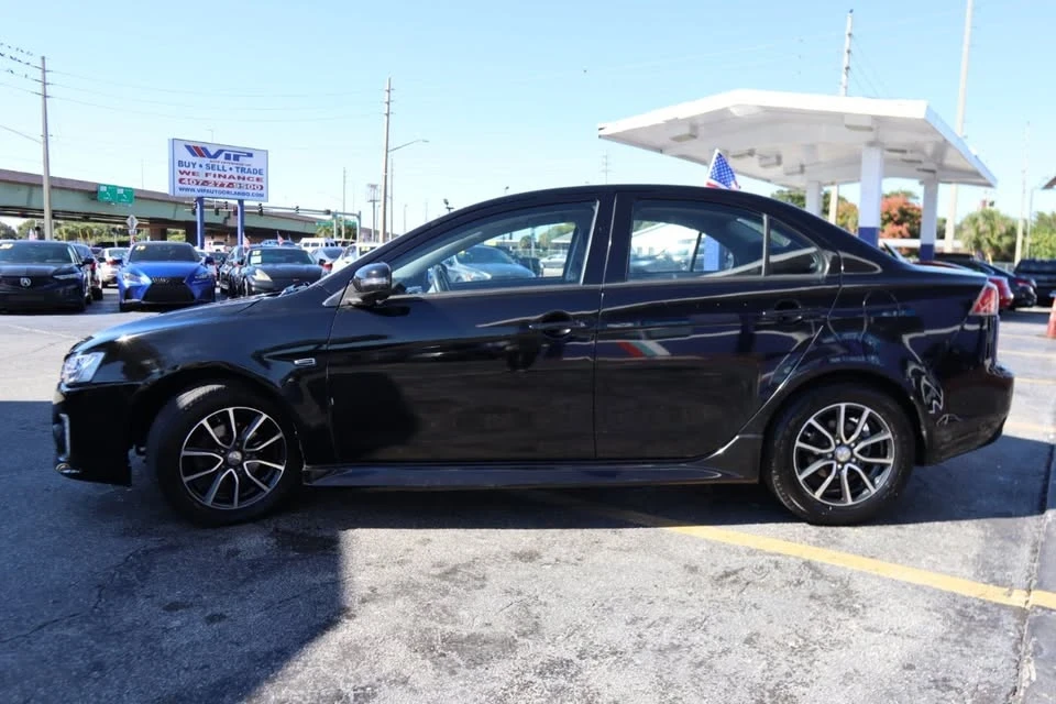 2017 Mitsubishi Lancer 10th Gen - Image 9 of 20