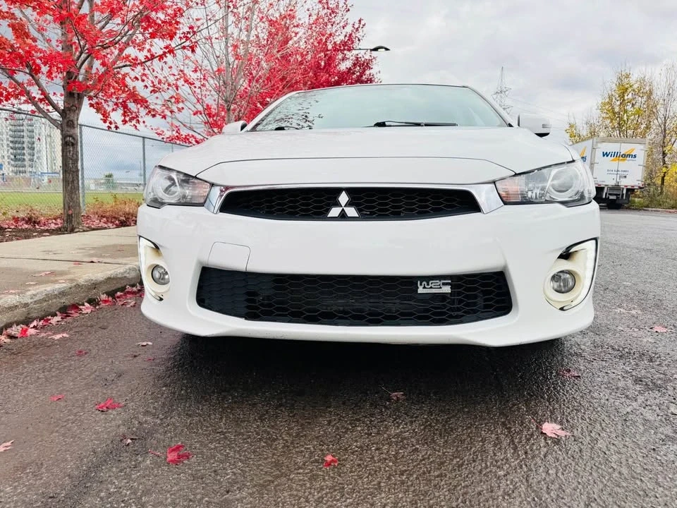 2017 Mitsubishi Lancer 10th Gen - Image 14 of 19