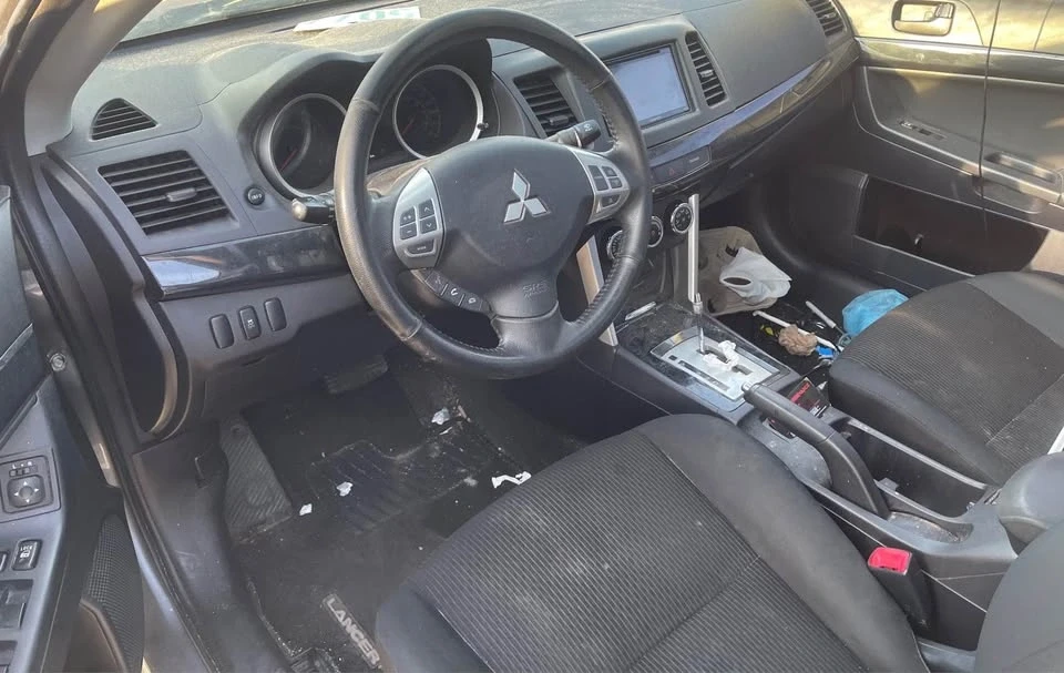 2017 Mitsubishi Lancer 10th Gen - Image 5 of 5
