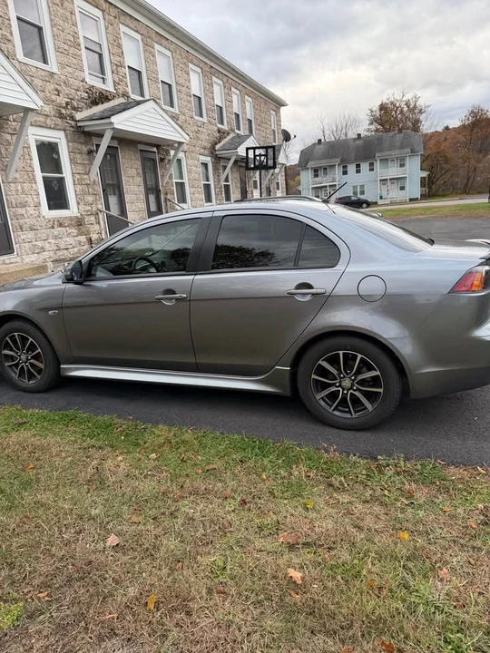 2017 Mitsubishi Lancer 10th Gen - Image 8 of 15