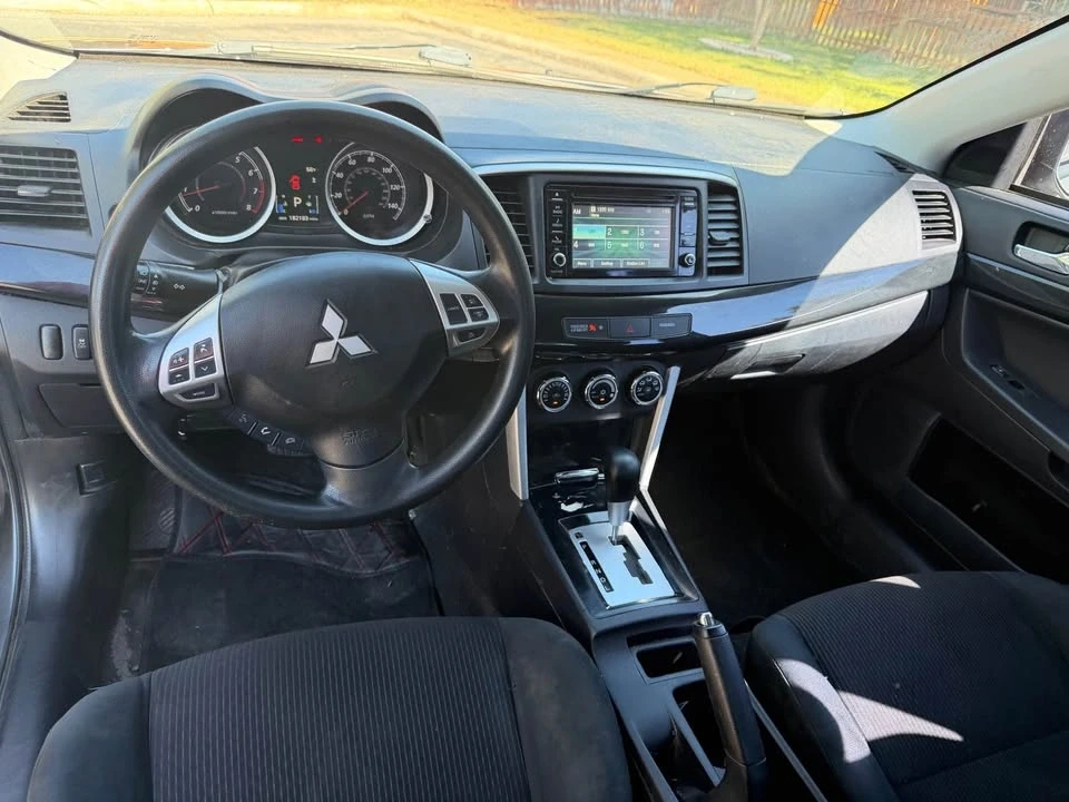 2017 Mitsubishi Lancer 10th Gen - Image 9 of 11