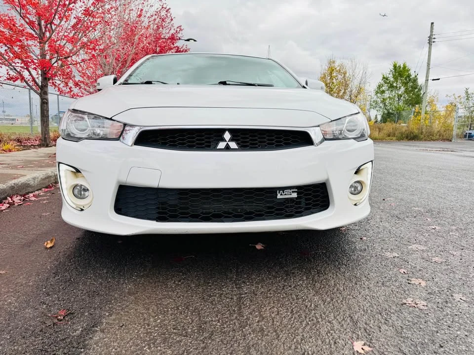 2017 Mitsubishi Lancer 10th Gen - Image 16 of 17