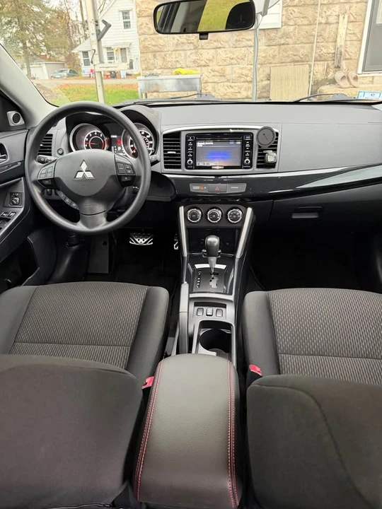 2017 Mitsubishi Lancer 10th Gen - Image 14 of 15