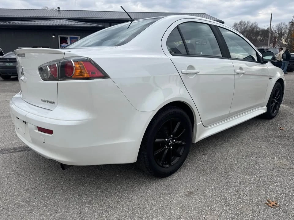 2017 Mitsubishi Lancer 10th Gen - Image 3 of 10