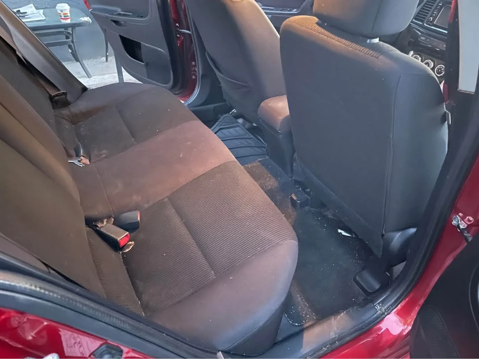 2017 Mitsubishi Lancer 10th Gen - Image 9 of 10