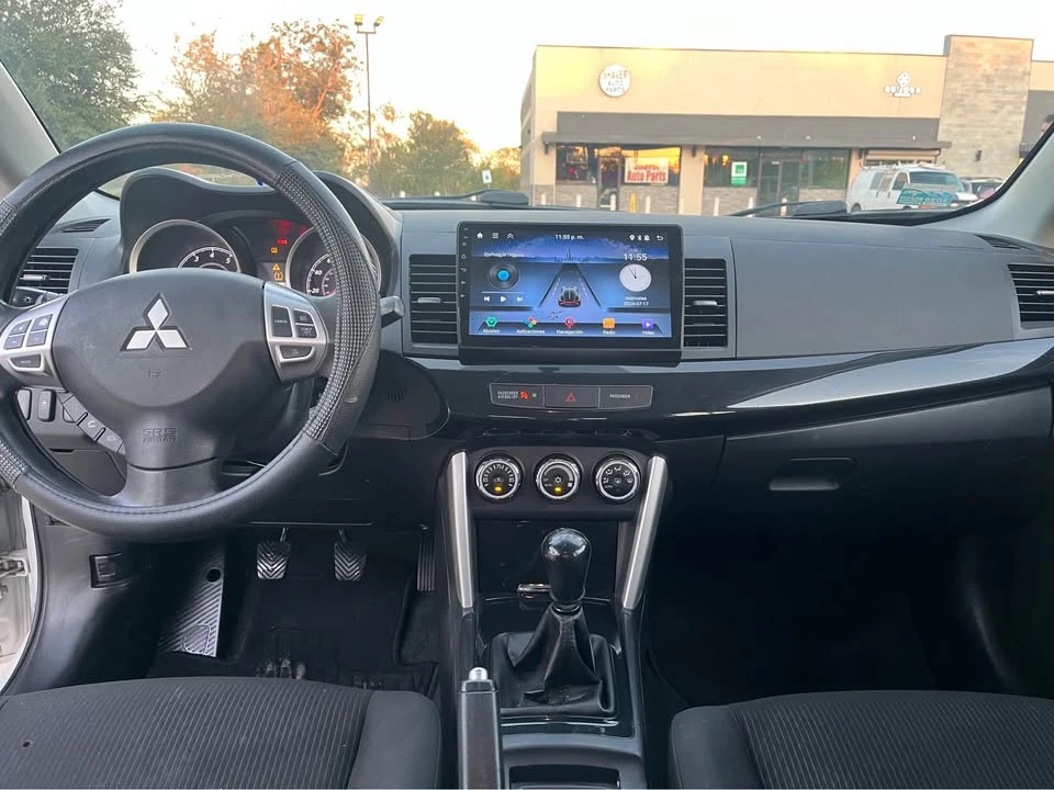 2017 Mitsubishi Lancer 10th Gen - Image 8 of 12