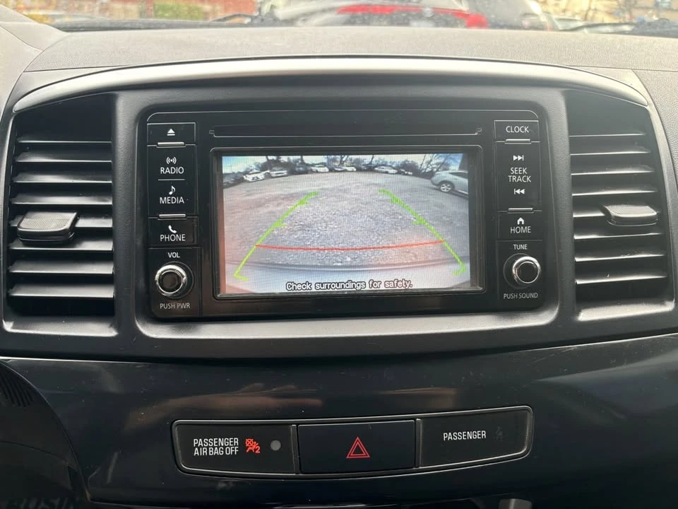 2017 Mitsubishi Lancer 10th Gen - Image 8 of 11
