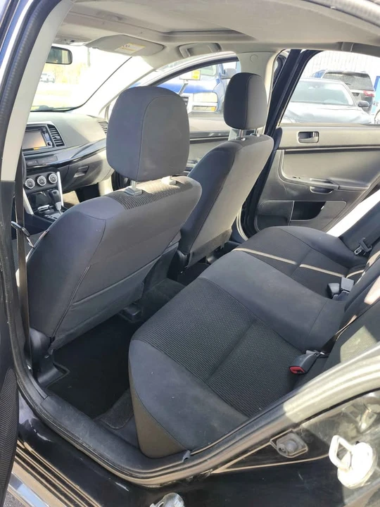 2017 Mitsubishi Lancer 10th Gen - Image 9 of 9