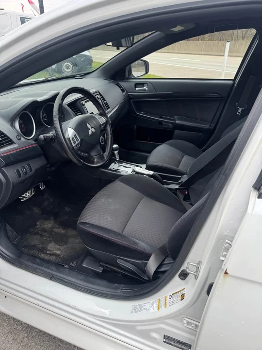 2017 Mitsubishi Lancer 10th Gen - Image 7 of 10