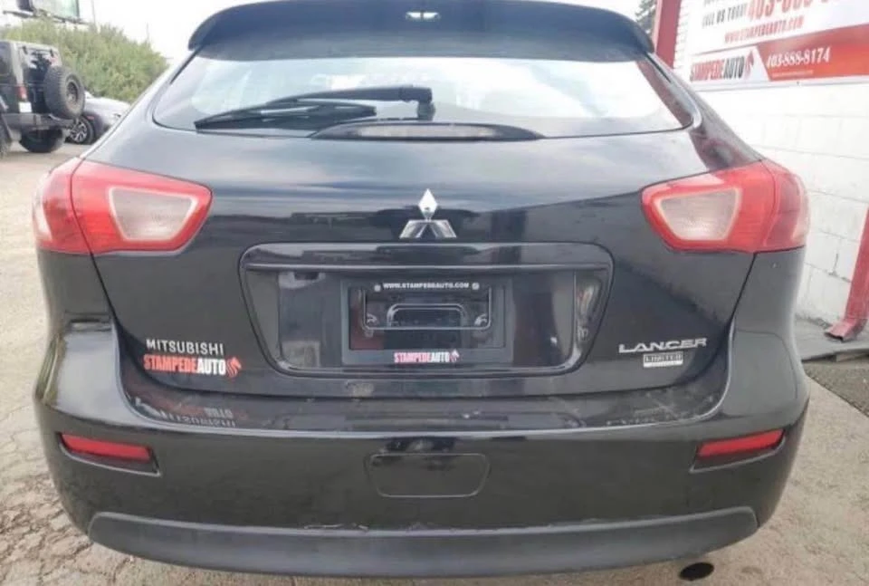 2017 Mitsubishi Lancer 10th Gen - Image 4 of 10