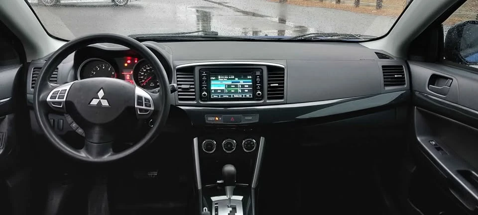 2017 Mitsubishi Lancer 10th Gen - Image 9 of 13