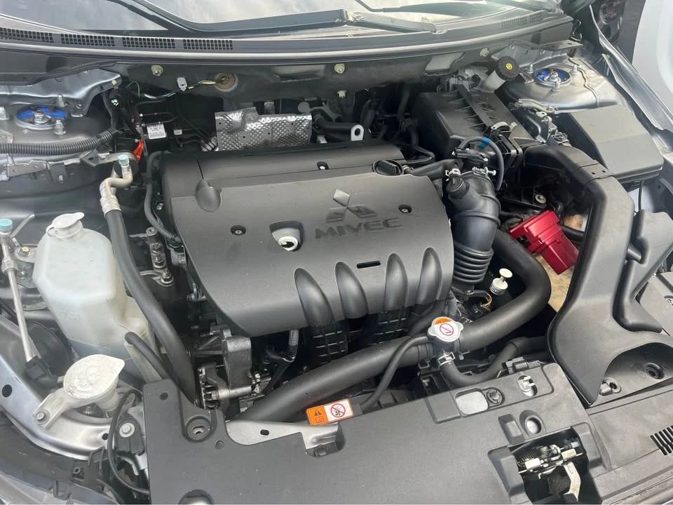 2017 Mitsubishi Lancer 10th Gen - Image 6 of 7