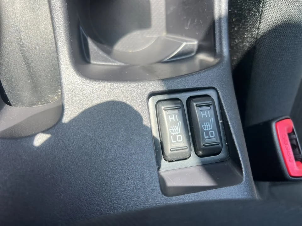 2017 Mitsubishi Lancer 10th Gen - Image 13 of 17