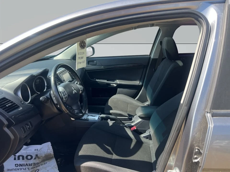 2017 Mitsubishi Lancer 10th Gen - Image 9 of 17