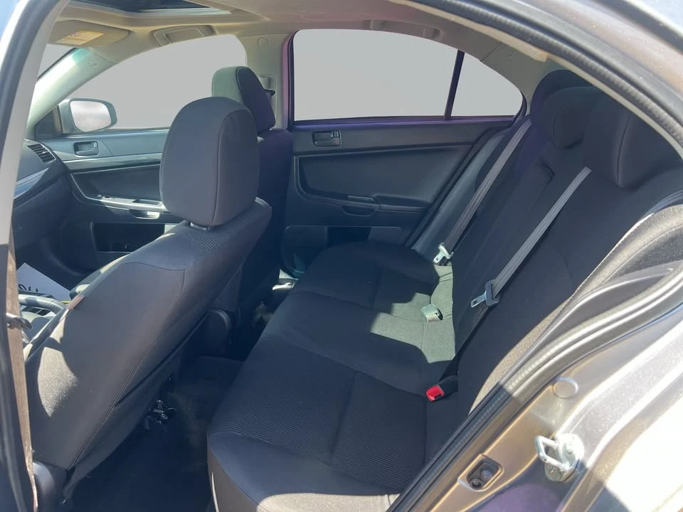2017 Mitsubishi Lancer 10th Gen - Image 10 of 17