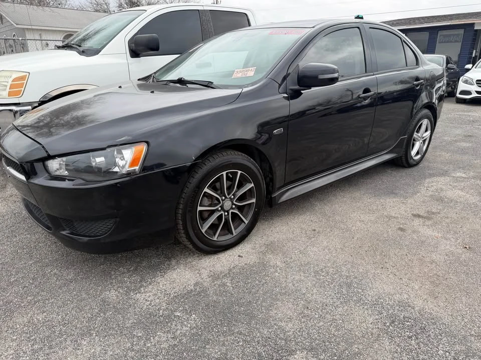2017 Mitsubishi Lancer 10th Gen - Image 2 of 7