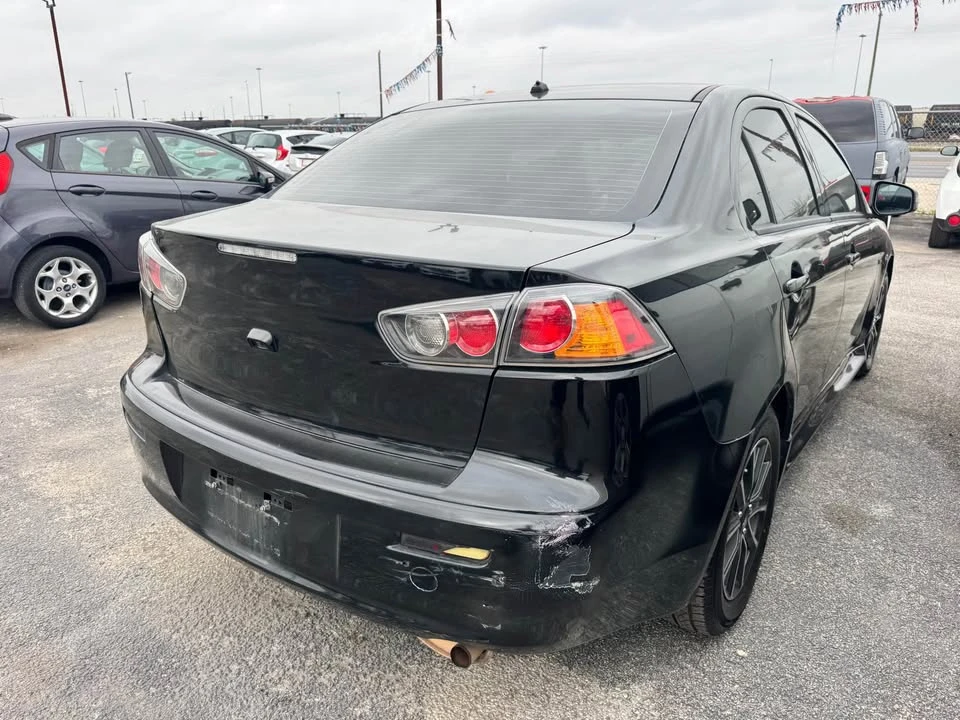 2017 Mitsubishi Lancer 10th Gen - Image 5 of 7