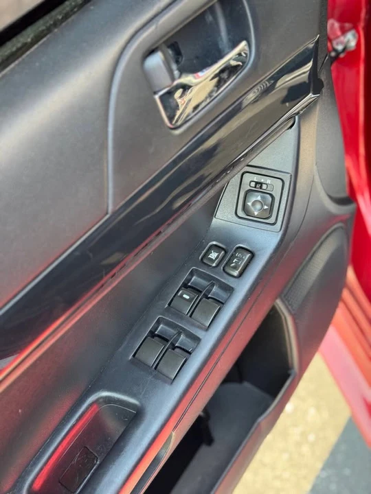 2017 Mitsubishi Lancer 10th Gen - Image 17 of 19