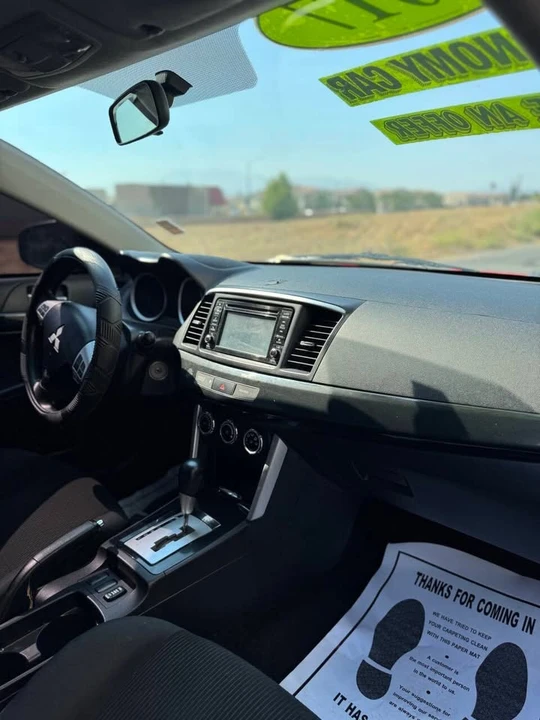 2017 Mitsubishi Lancer 10th Gen - Image 10 of 19