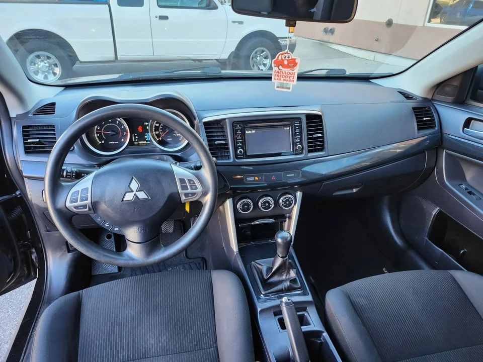 2017 Mitsubishi Lancer 10th Gen - Image 4 of 7