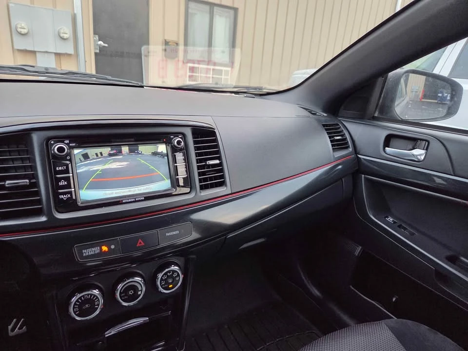 2017 Mitsubishi Lancer 10th Gen - Image 18 of 20