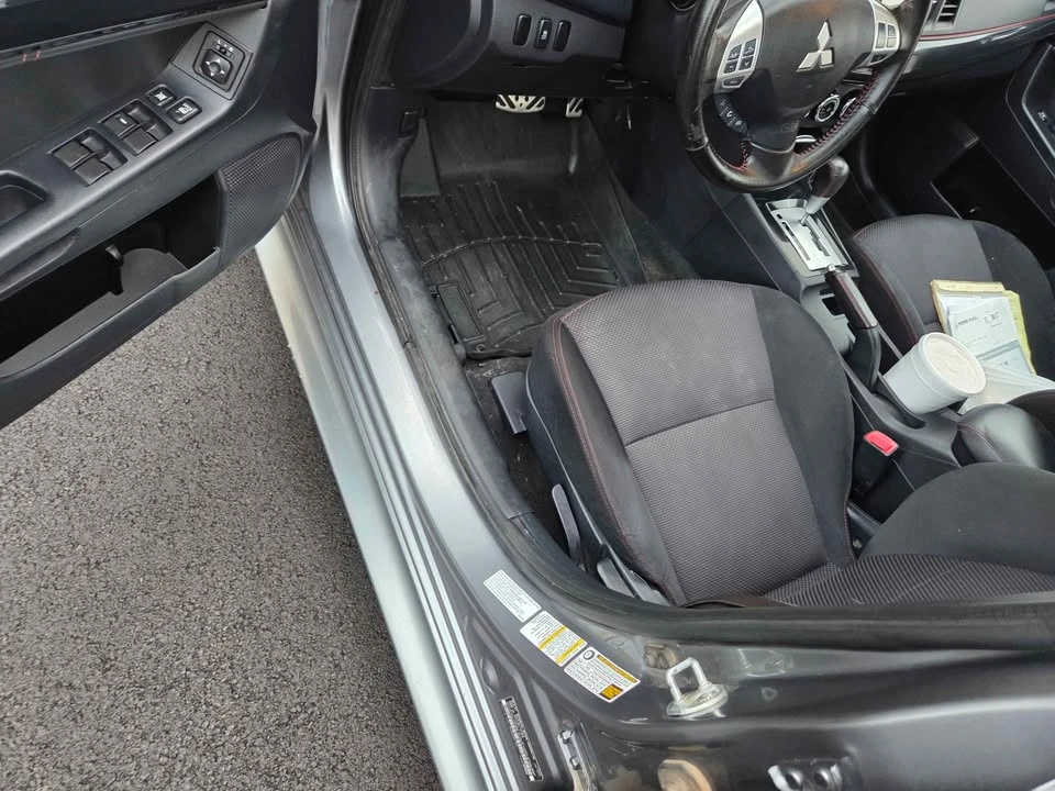 2017 Mitsubishi Lancer 10th Gen - Image 16 of 20