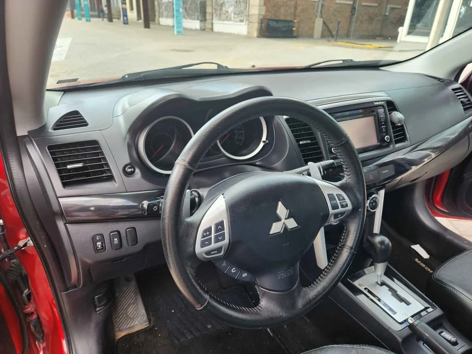 2017 Mitsubishi Lancer 10th Gen - Image 4 of 10
