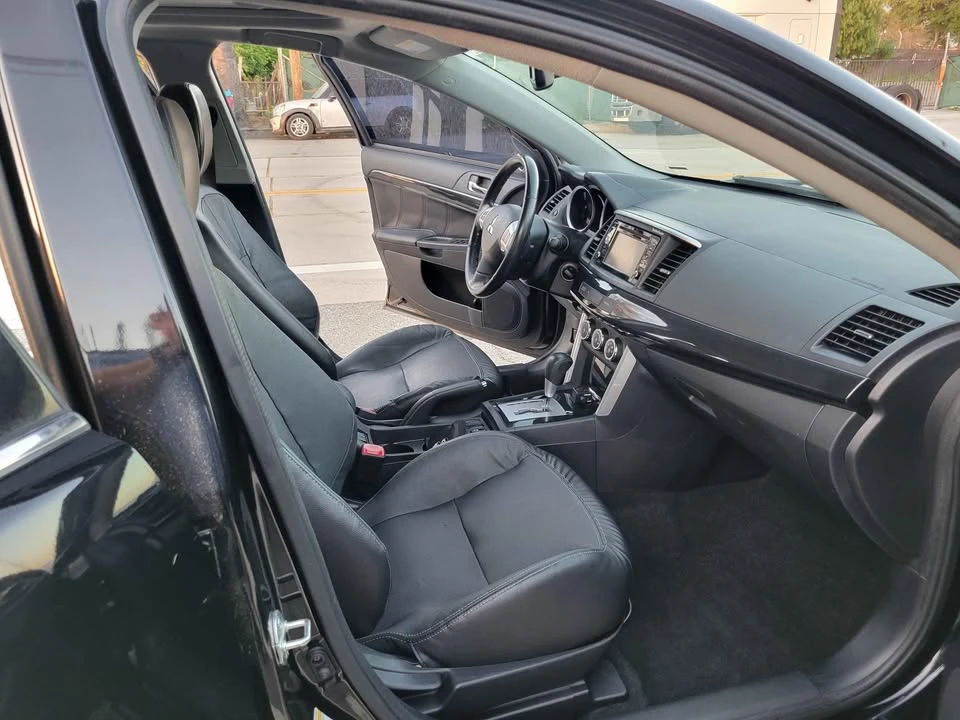 2017 Mitsubishi Lancer 10th Gen - Image 12 of 15