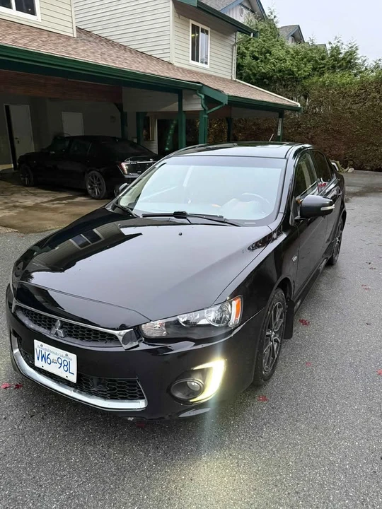 2017 Mitsubishi Lancer 10th Gen - Image 4 of 11