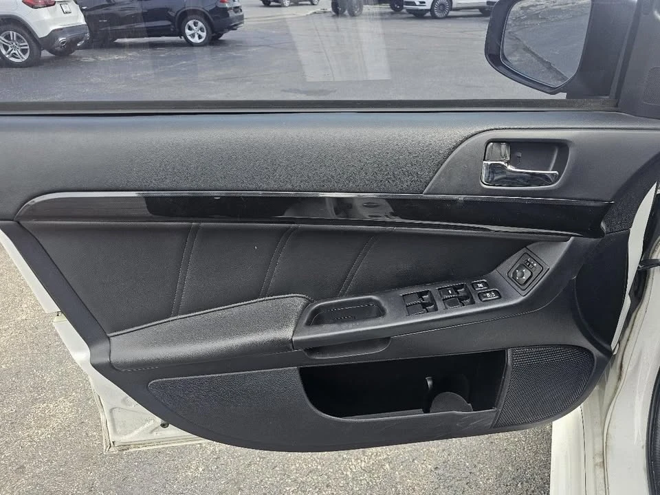 2017 Mitsubishi Lancer 10th Gen - Image 14 of 20