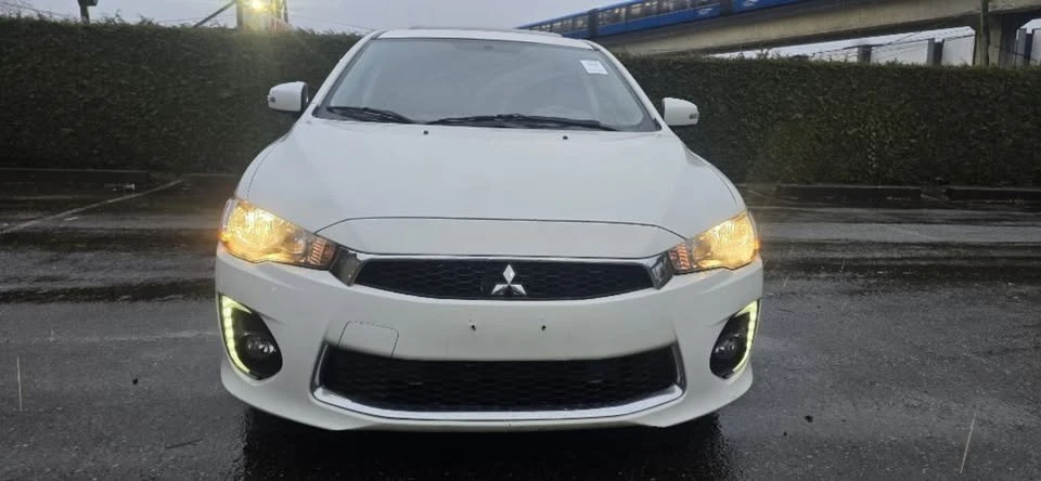 2017 Mitsubishi Lancer 10th Gen - Image 3 of 15
