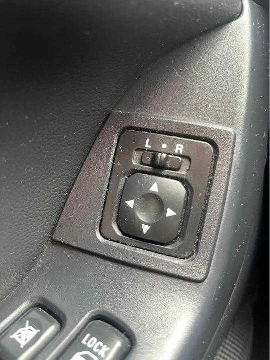 2017 Mitsubishi Lancer 10th Gen - Image 11 of 11