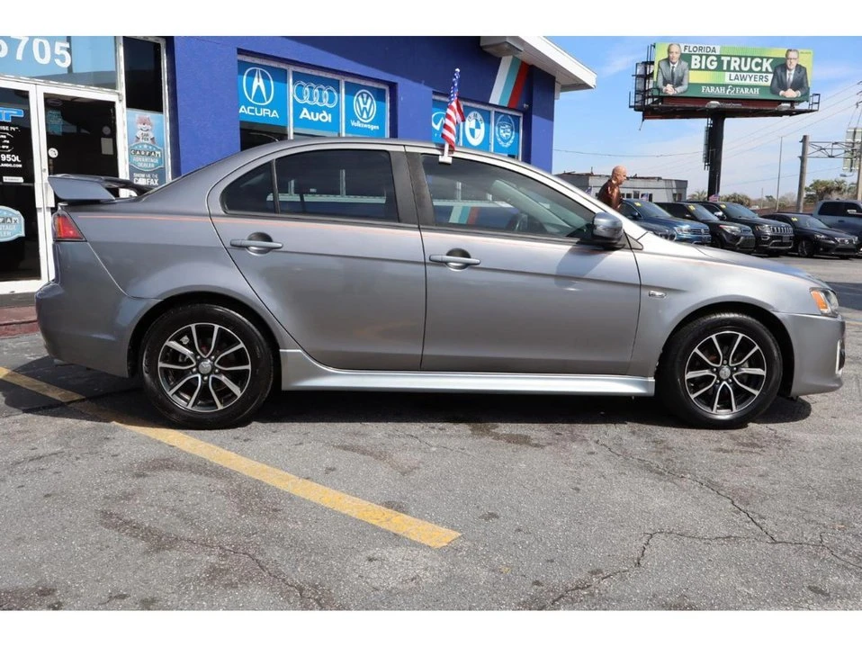 2017 Mitsubishi Lancer 10th Gen - Image 9 of 20