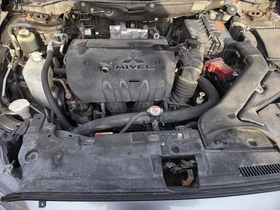 2017 Mitsubishi Lancer 10th Gen - Image 9 of 9
