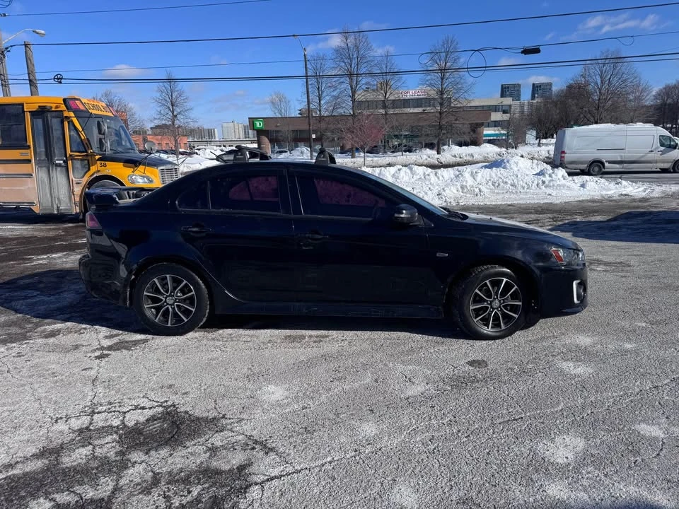 2017 Mitsubishi Lancer 10th Gen - Image 4 of 11