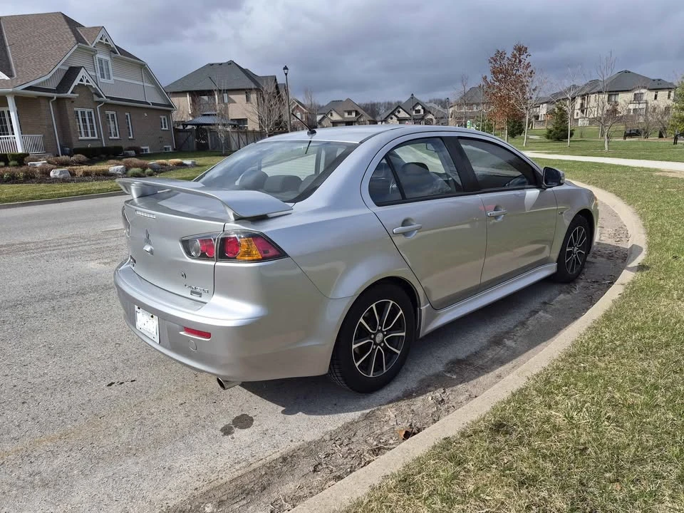 2017 Mitsubishi Lancer 10th Gen - Image 4 of 13