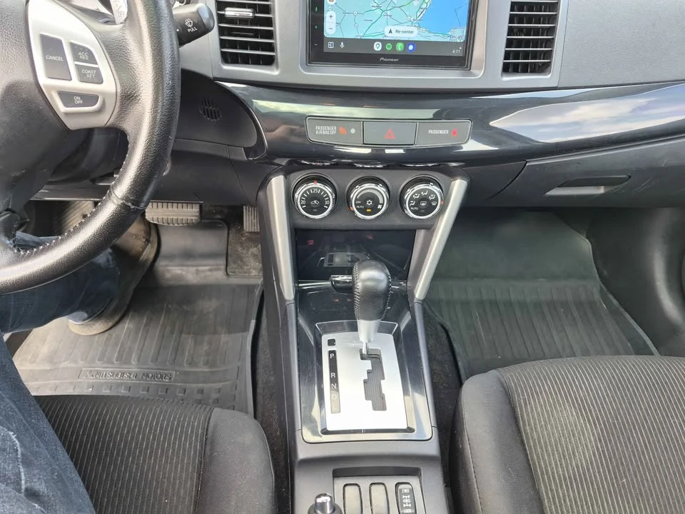 2017 Mitsubishi Lancer 10th Gen - Image 12 of 13