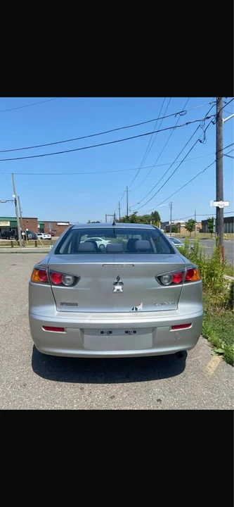 2017 Mitsubishi Lancer 10th Gen - Image 4 of 9