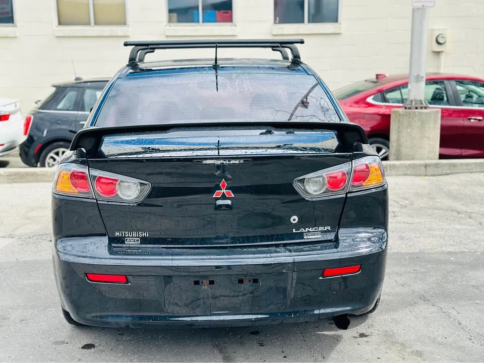 2017 Mitsubishi Lancer 10th Gen - Image 7 of 11