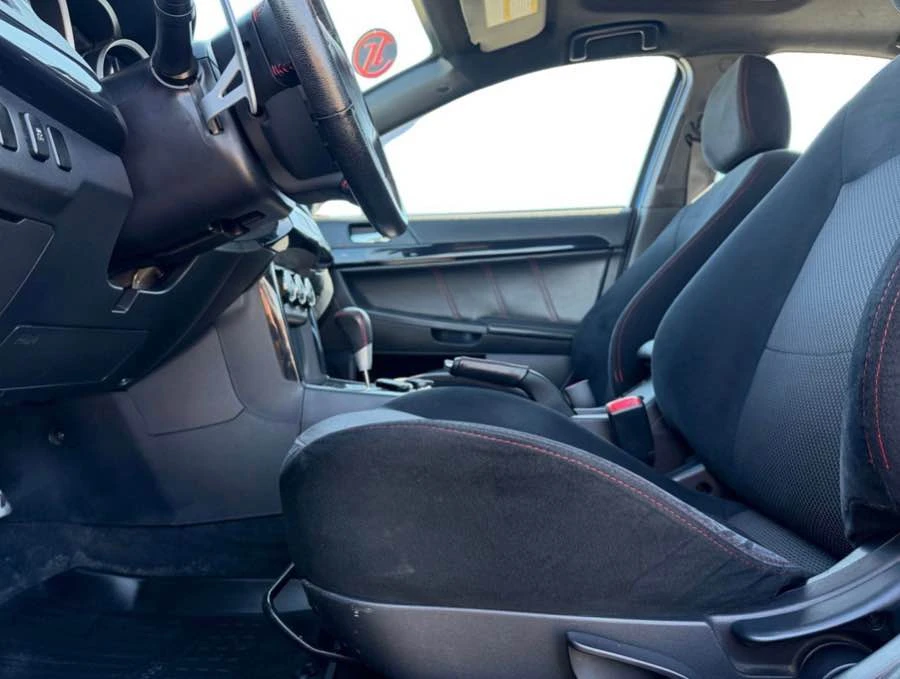 2017 Mitsubishi Lancer 10th Gen - Image 9 of 15
