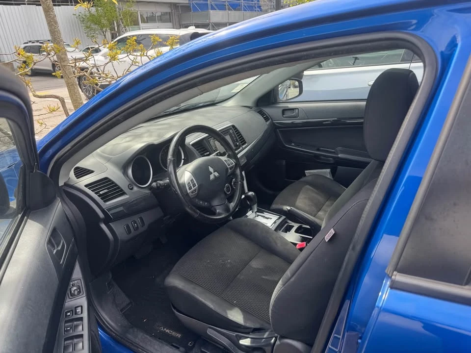 2017 Mitsubishi Lancer 10th Gen - Image 2 of 3