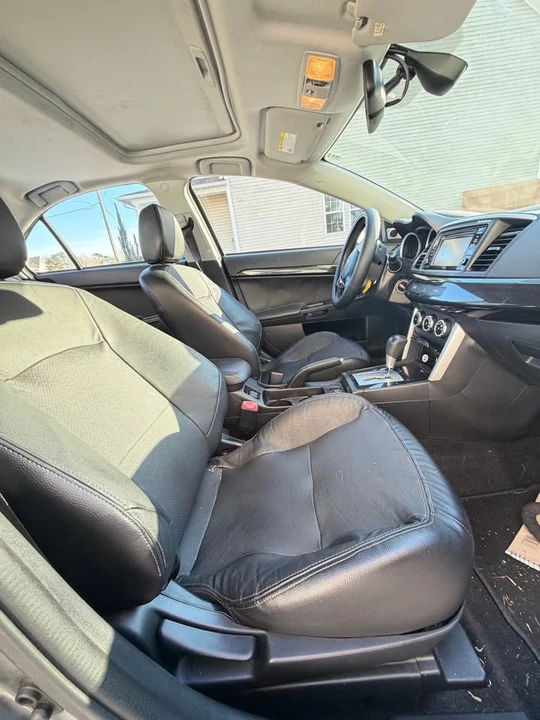 2017 Mitsubishi Lancer 10th Gen - Image 5 of 9