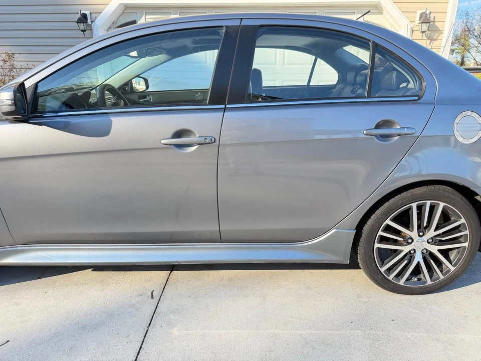 2017 Mitsubishi Lancer 10th Gen - Image 2 of 9