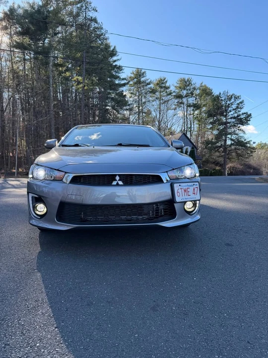 2017 Mitsubishi Lancer 10th Gen - Image 2 of 10