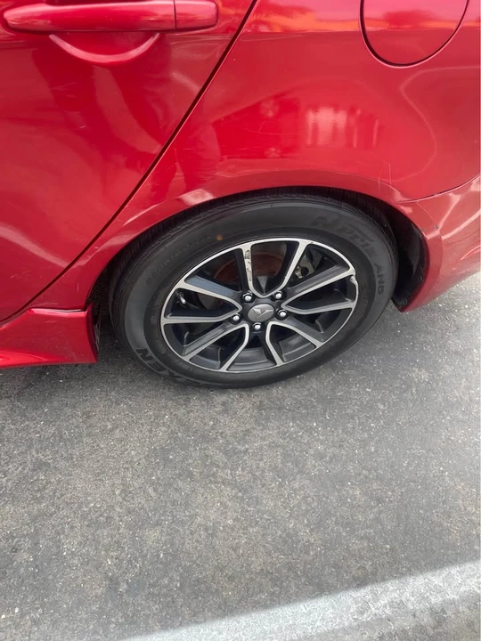 2017 Mitsubishi Lancer 10th Gen - Image 8 of 15