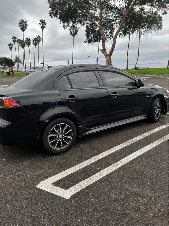 2017 Mitsubishi Lancer 10th Gen - Image 4 of 4
