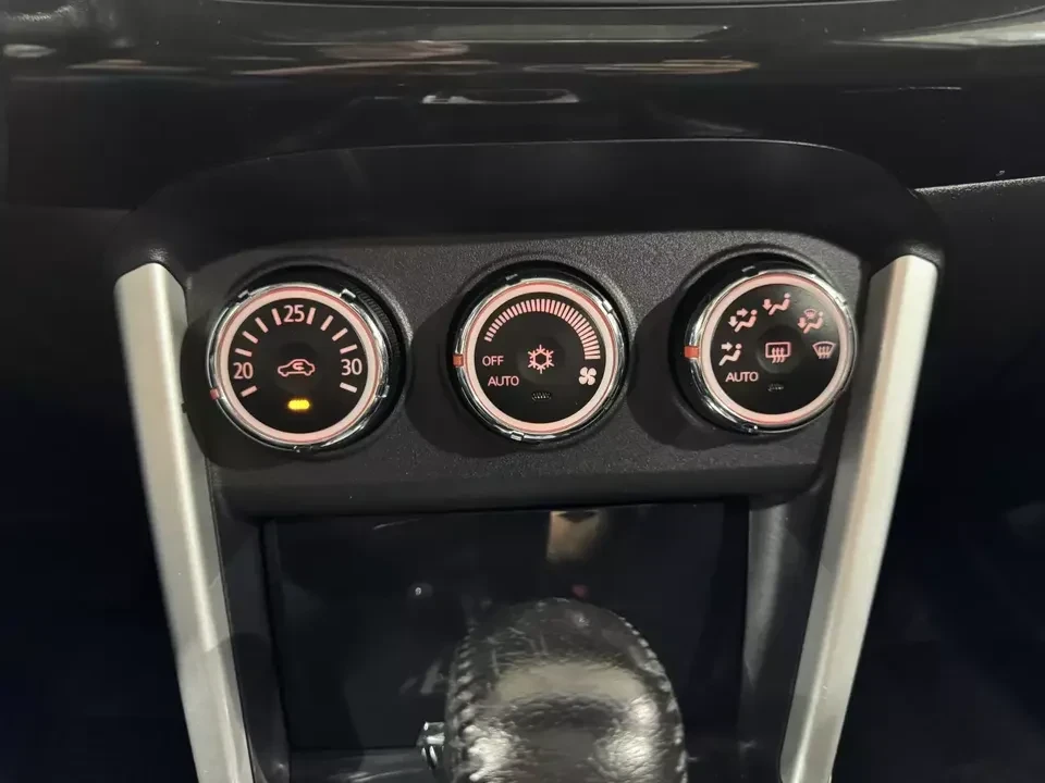 2017 Mitsubishi Lancer 10th Gen - Image 12 of 19