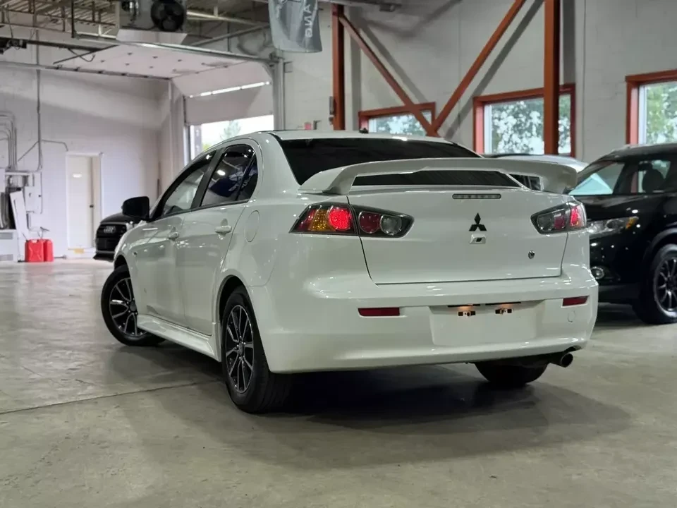 2017 Mitsubishi Lancer 10th Gen - Image 7 of 19