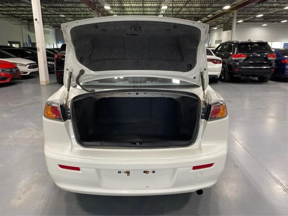 2017 Mitsubishi Lancer 10th Gen - Image 14 of 18