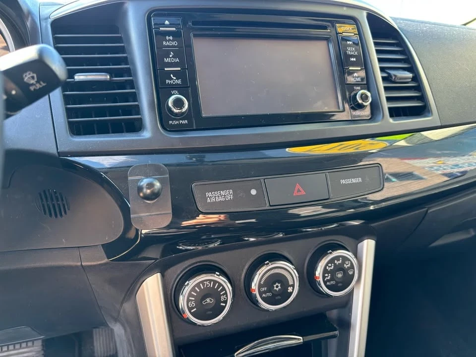 2017 Mitsubishi Lancer 10th Gen - Image 13 of 14